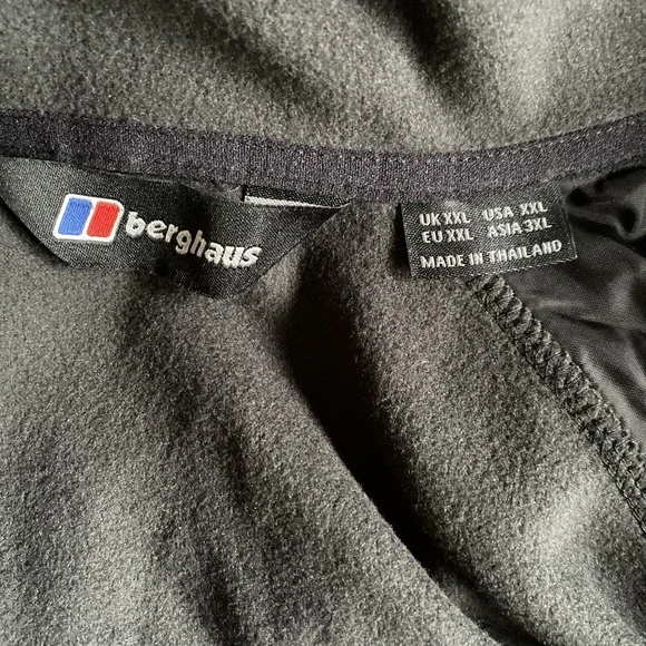 Berghaus Hydroshell Jacket Mens XXL Black Hooded Waterproof & Fleece 3 In 1 NWOT